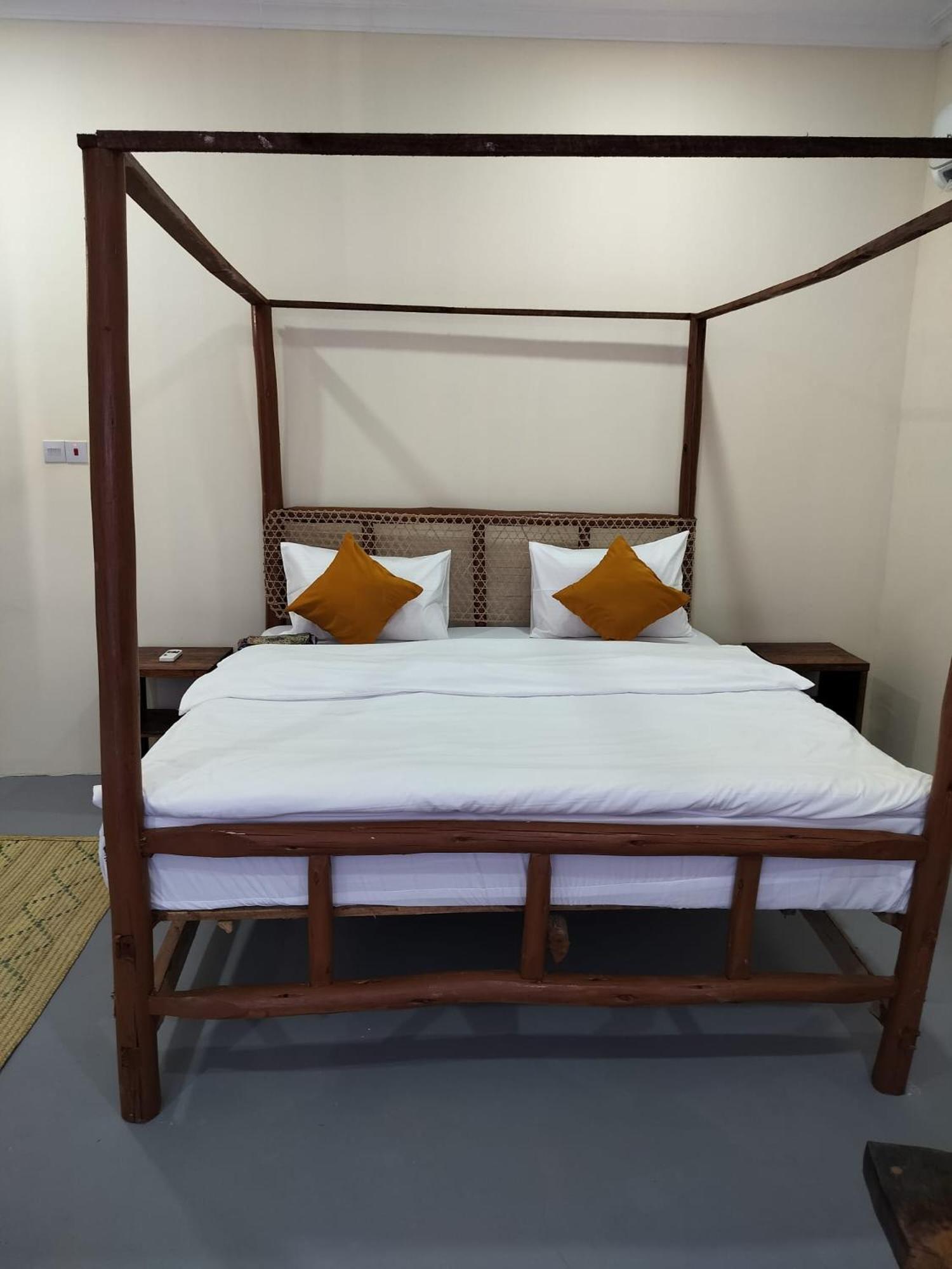 Hotel Andy's Michamvi